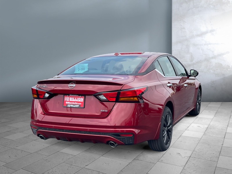 2025 Nissan Altima