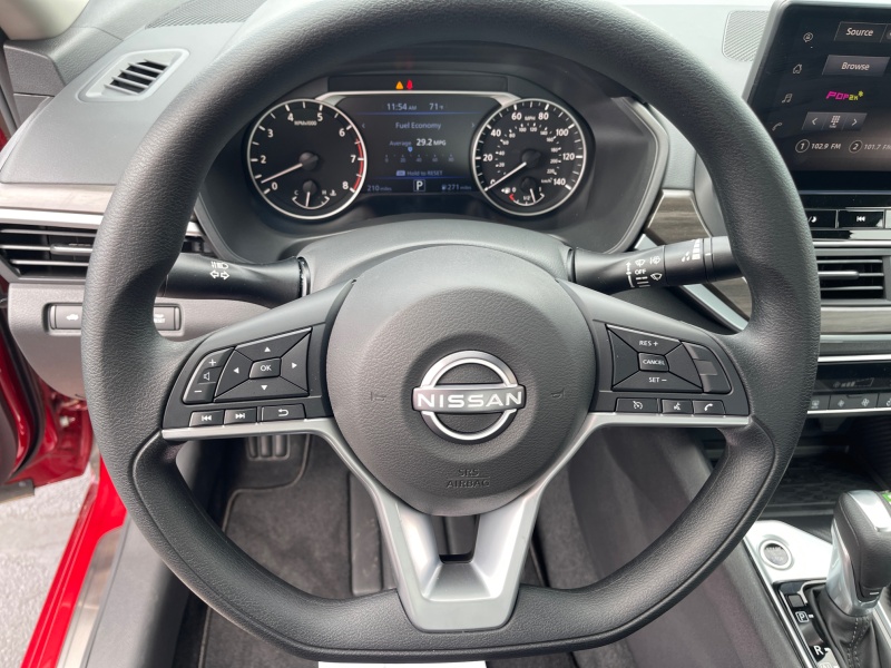 2025 Nissan Altima