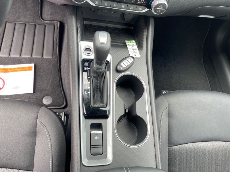 2025 Nissan Altima