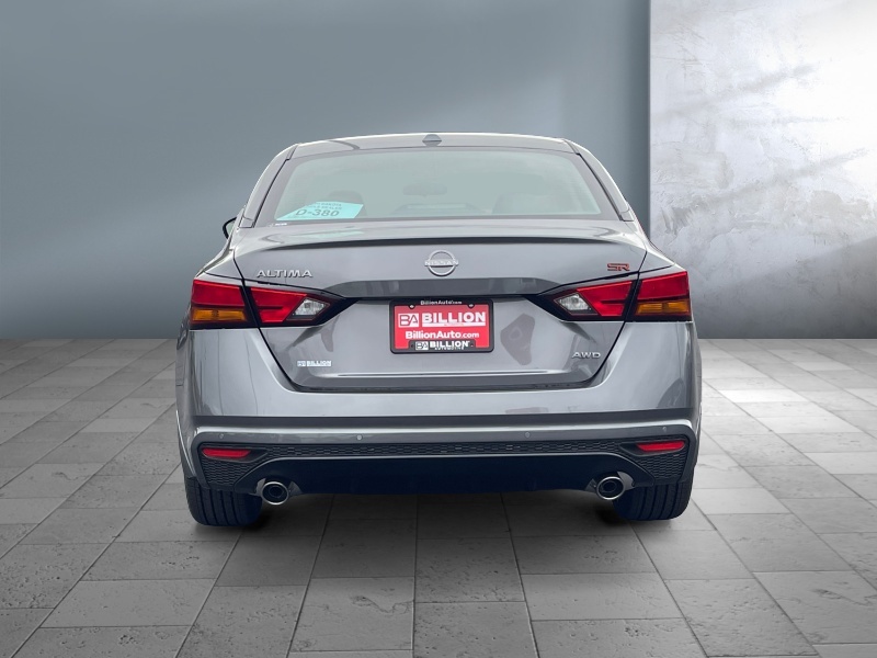 2025 Nissan Altima