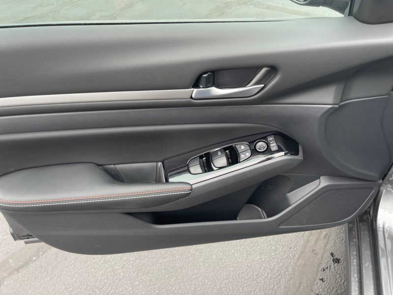 2025 Nissan Altima