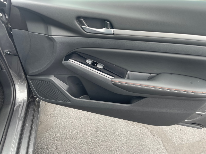 2025 Nissan Altima