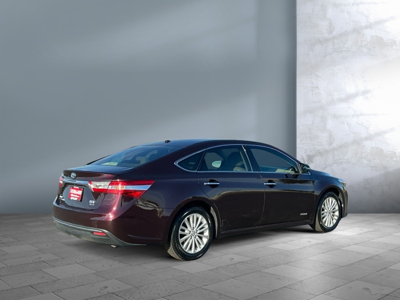 2013 Toyota Avalon Hybrid