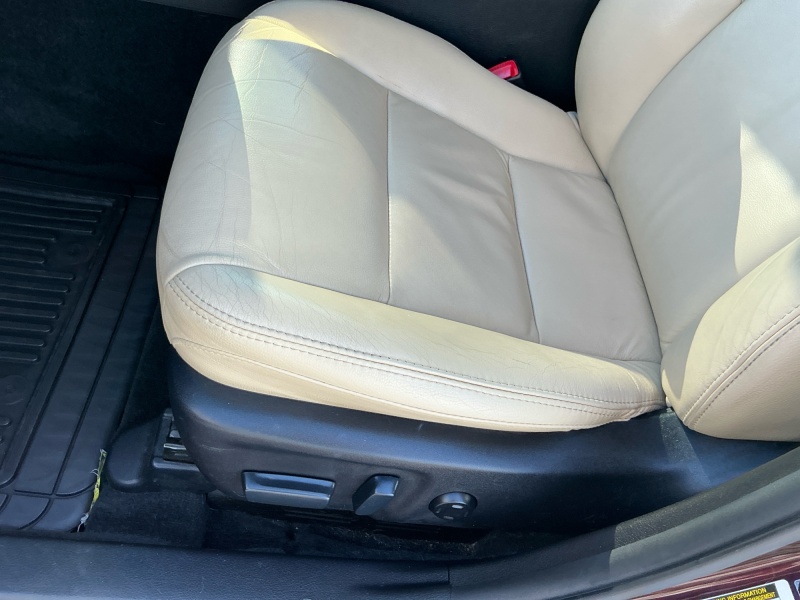 2013 Toyota Avalon Hybrid