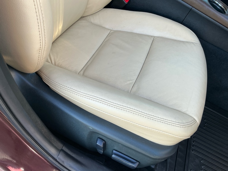 2013 Toyota Avalon Hybrid