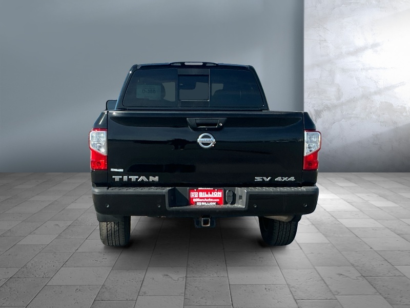 2021 Nissan Titan