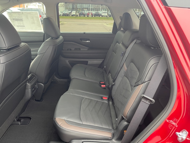 2025 Nissan Pathfinder