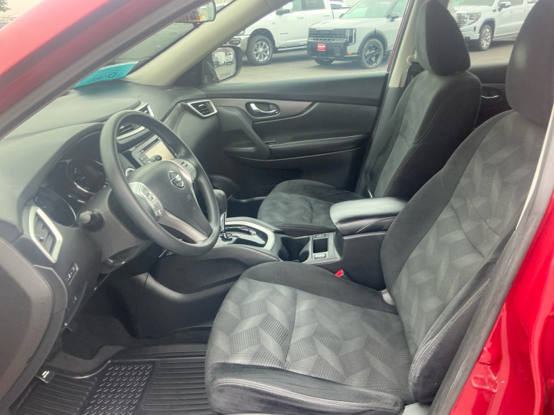 2016 Nissan Rogue