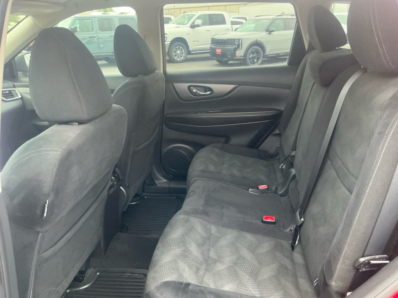 2016 Nissan Rogue