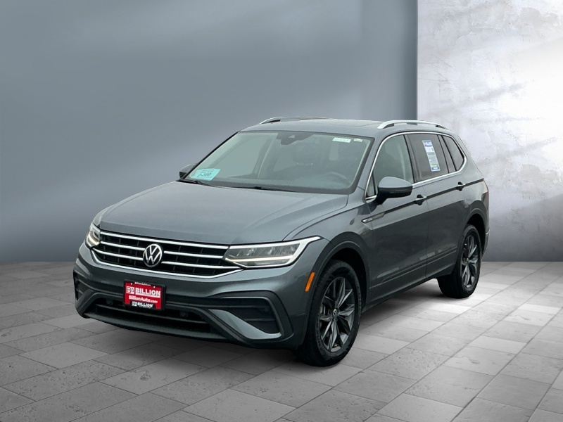 Used 2022 Volkswagen Tiguan SE Crossovers