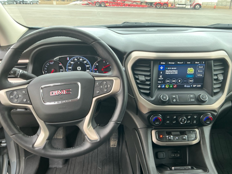 2022 GMC Acadia