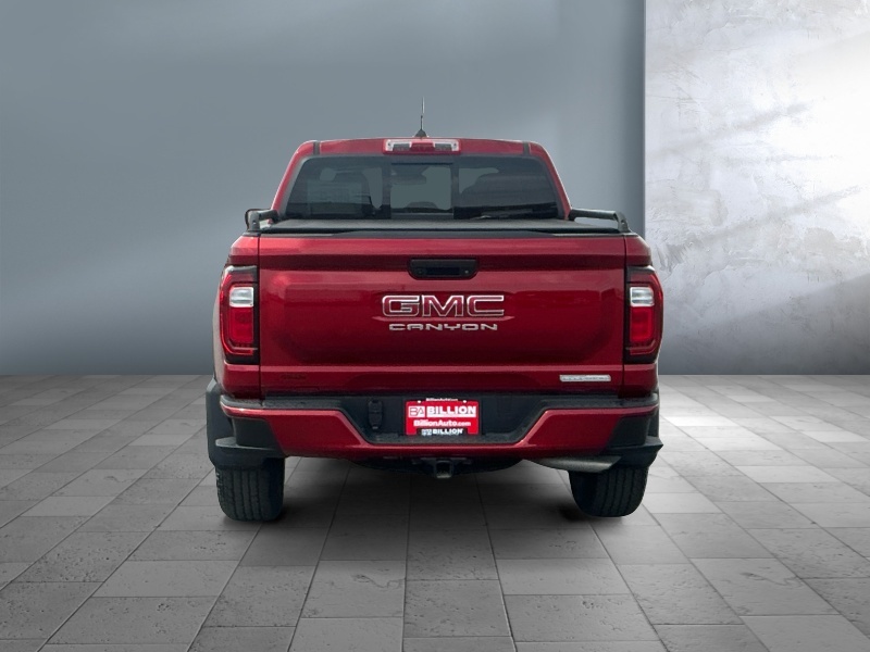 2024 GMC Canyon