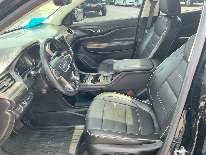 2021 GMC Acadia