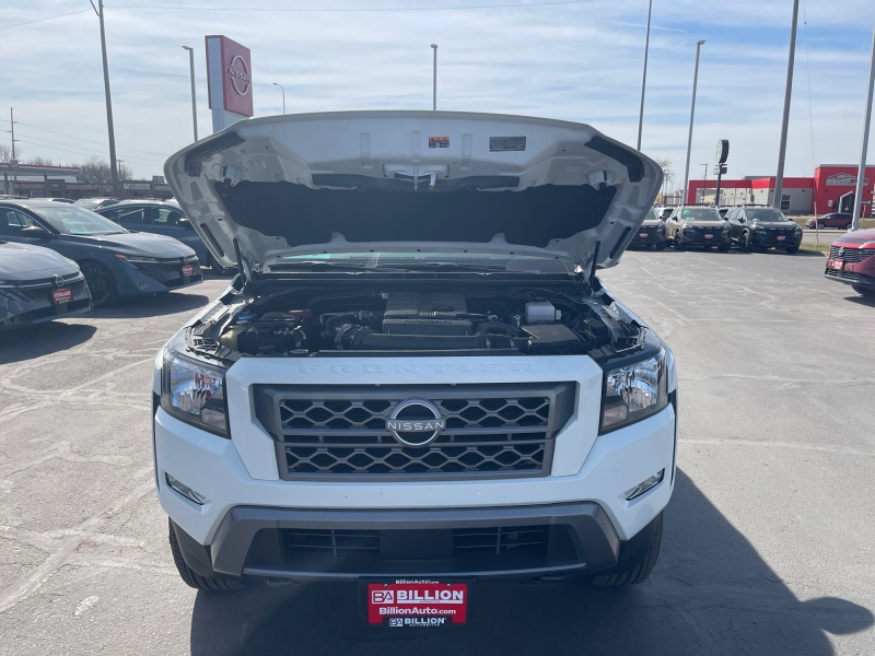 2024 Nissan Frontier