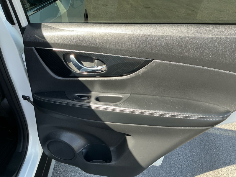 2020 Nissan Rogue
