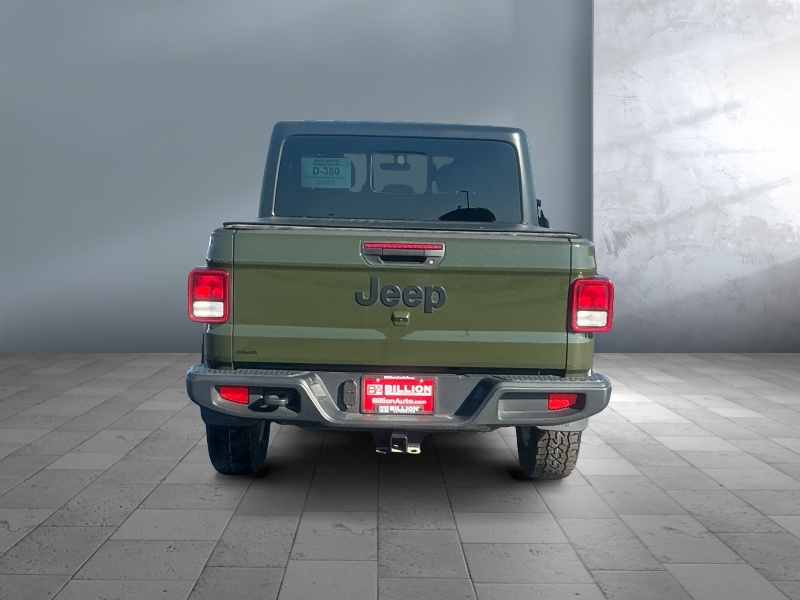 2023 Jeep Gladiator