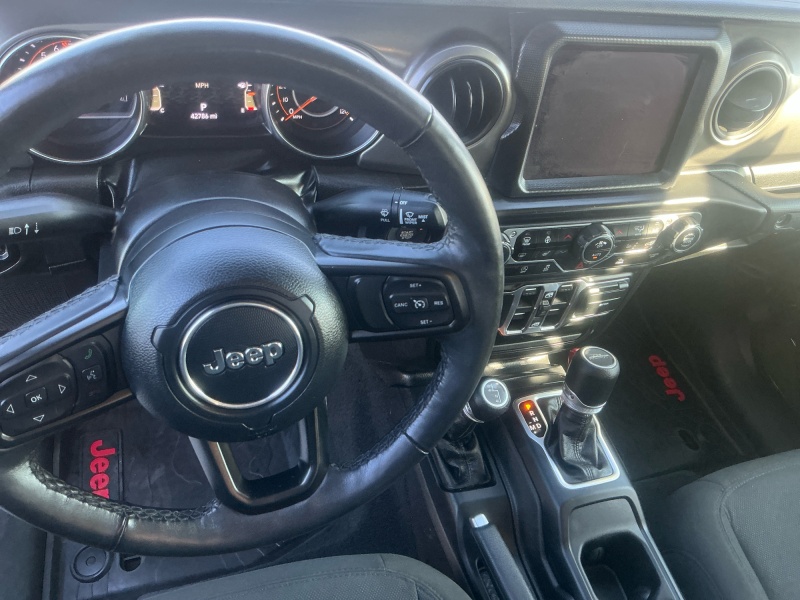 2023 Jeep Gladiator