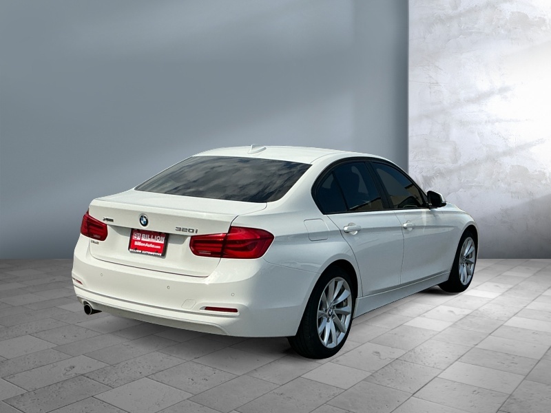 2018 BMW 3 Series
