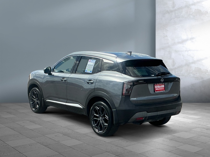 2025 Nissan Kicks