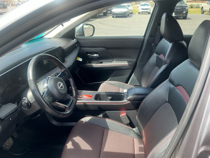2025 Nissan Kicks