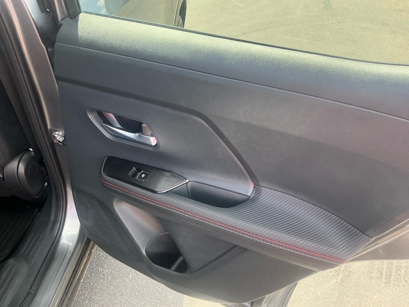 2025 Nissan Kicks