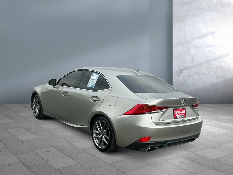 2017 Lexus IS