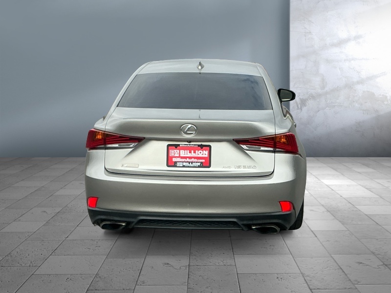 2017 Lexus IS