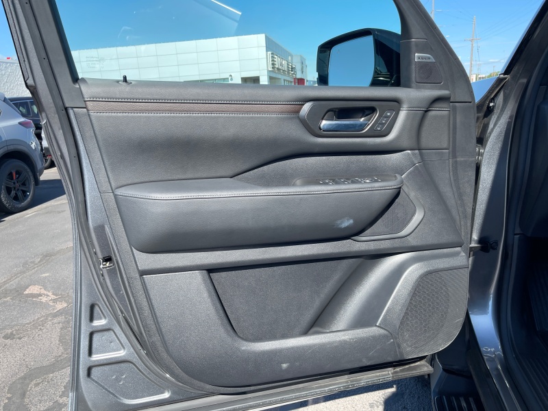 2025 Nissan Armada