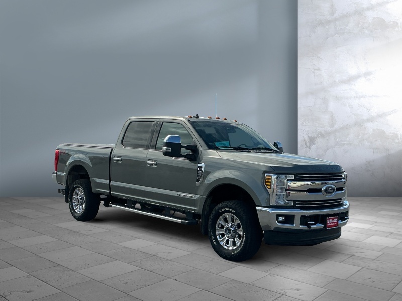 Used 2019 Ford Super Duty F-250 SRW Lariat Trucks