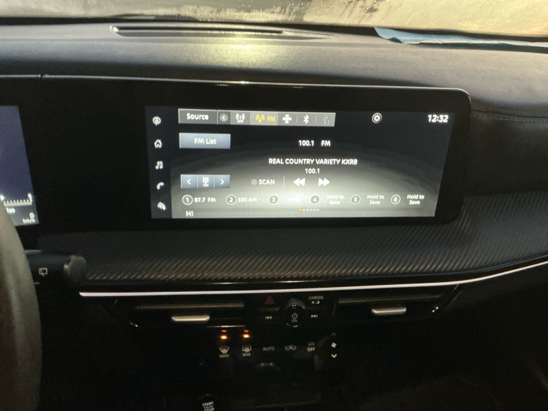 2025 Nissan Kicks