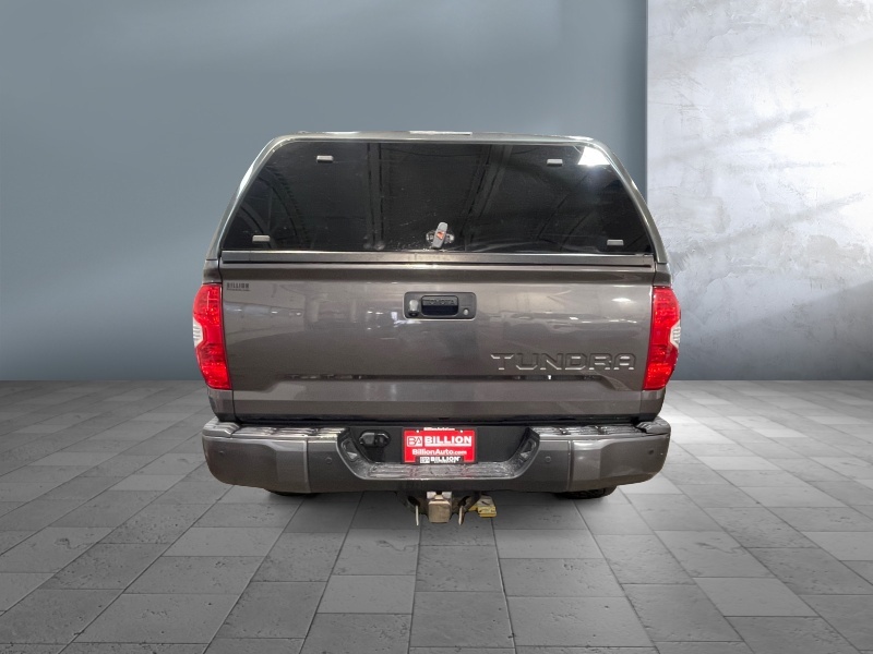 2015 Toyota Tundra 4WD Truck