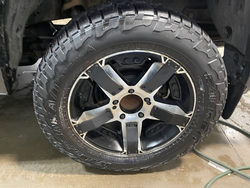 2015 Toyota Tundra 4WD Truck