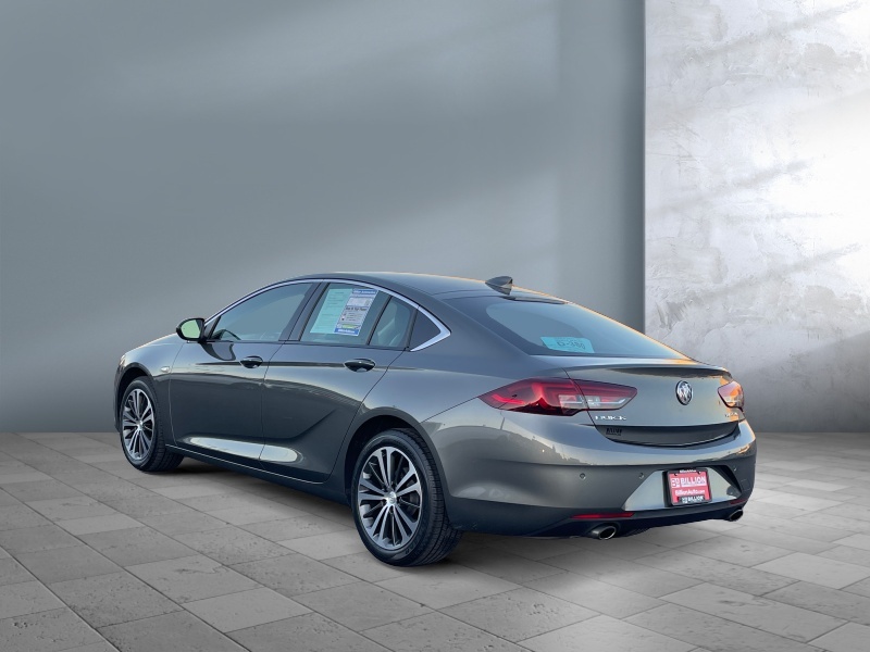 2018 Buick Regal Sportback