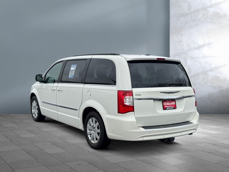 2011 Chrysler Town and Country