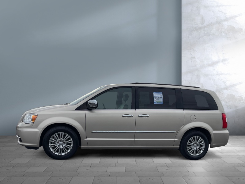 2015 Chrysler Town and Country