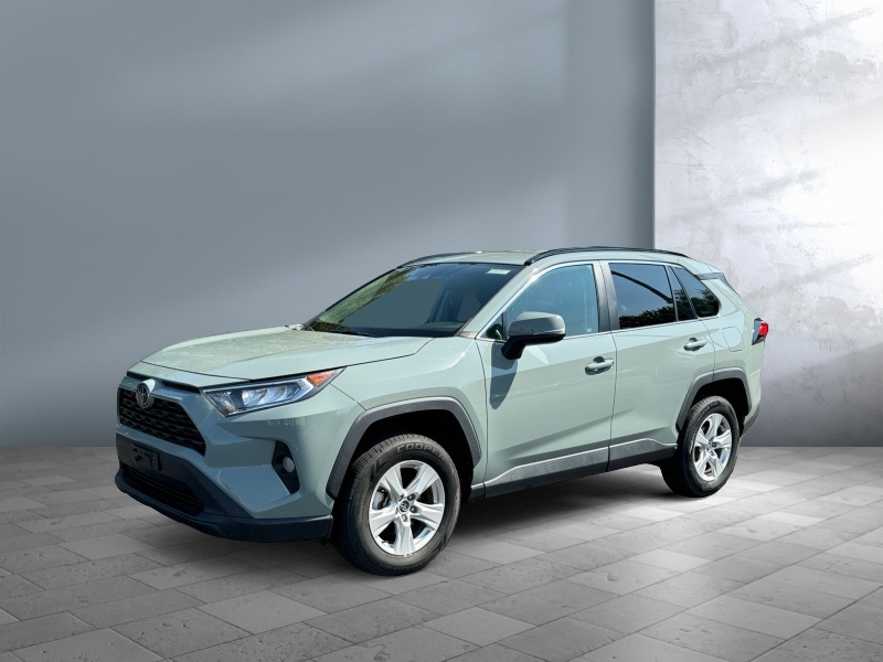 Used 2020 Toyota RAV4 XLE Crossover