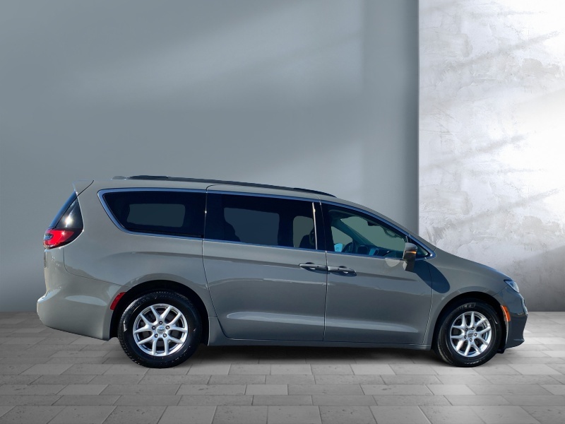 2022 Chrysler Pacifica