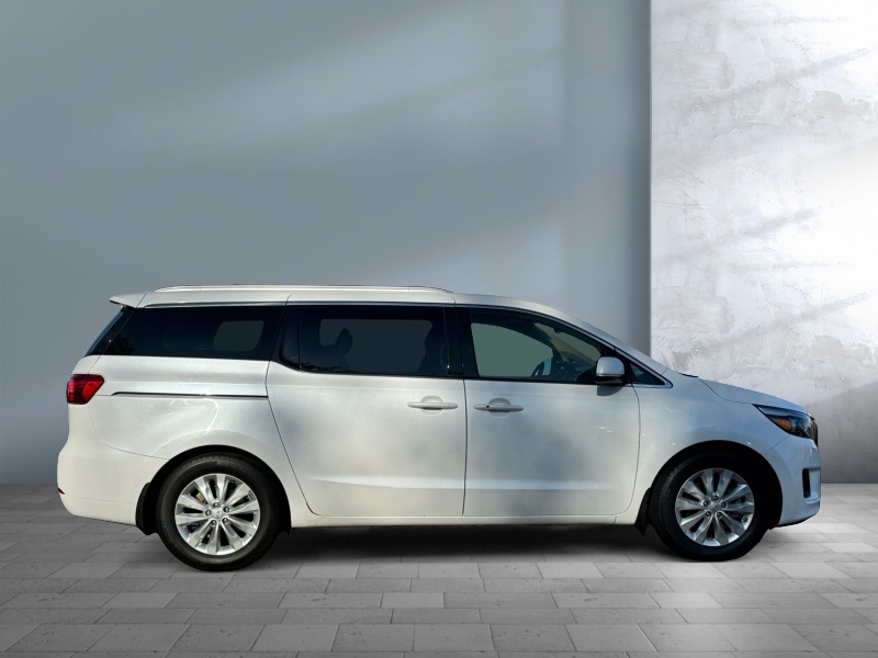 2017 Kia Sedona