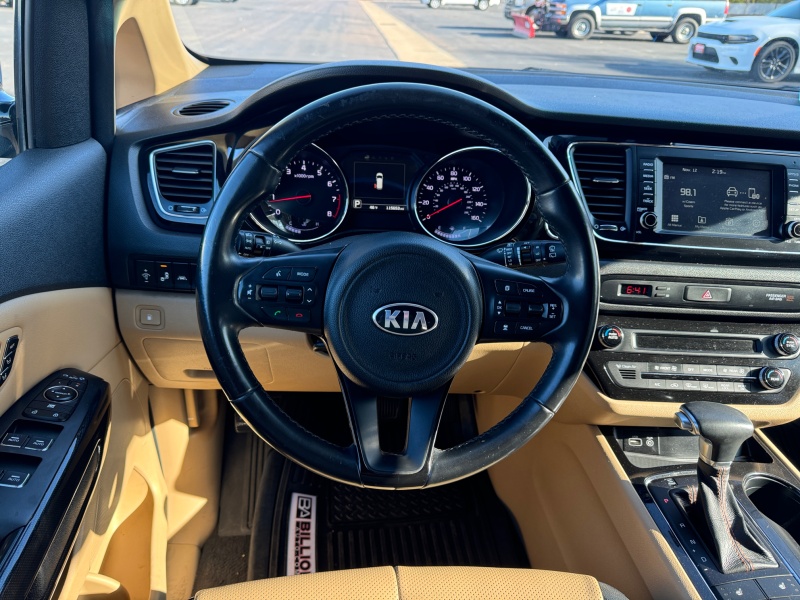 2017 Kia Sedona