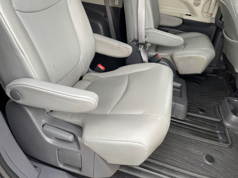 2021 Toyota Sienna