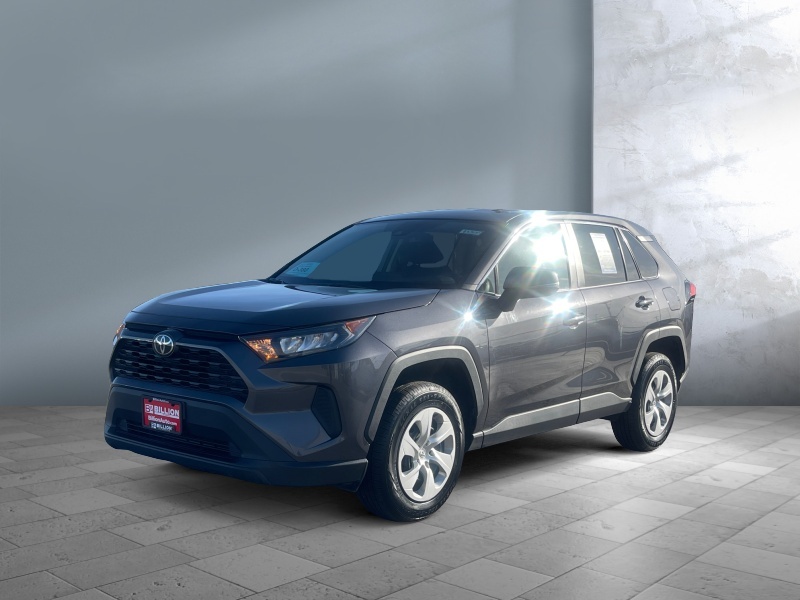 Used 2022 Toyota RAV4 LE Crossover