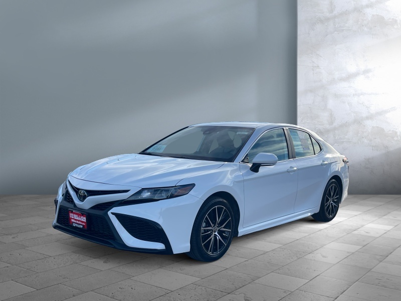 Used 2022 Toyota Camry SE Car