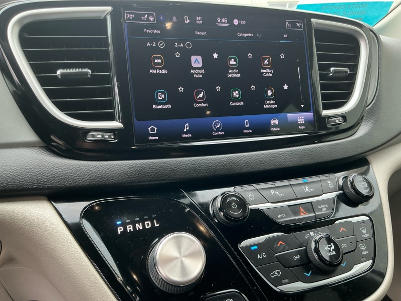 2022 Chrysler Pacifica