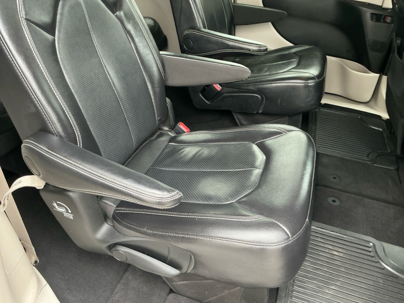 2022 Chrysler Pacifica