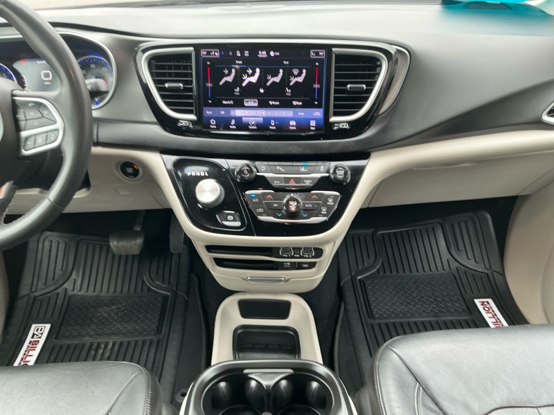 2022 Chrysler Pacifica