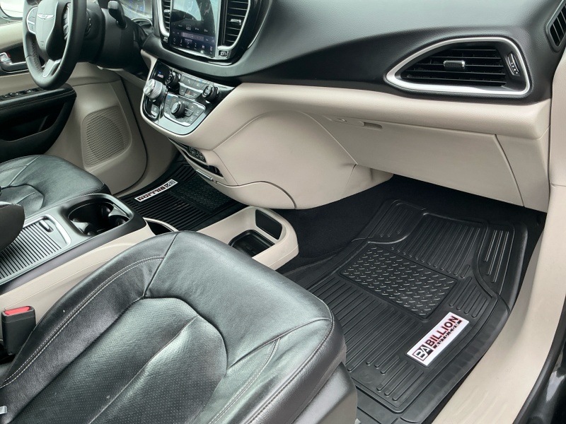 2022 Chrysler Pacifica