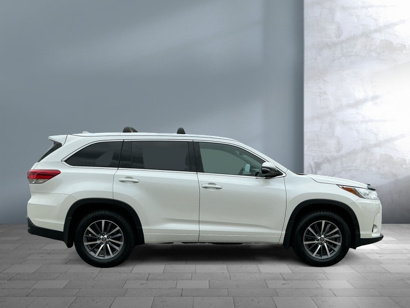 2017 Toyota Highlander