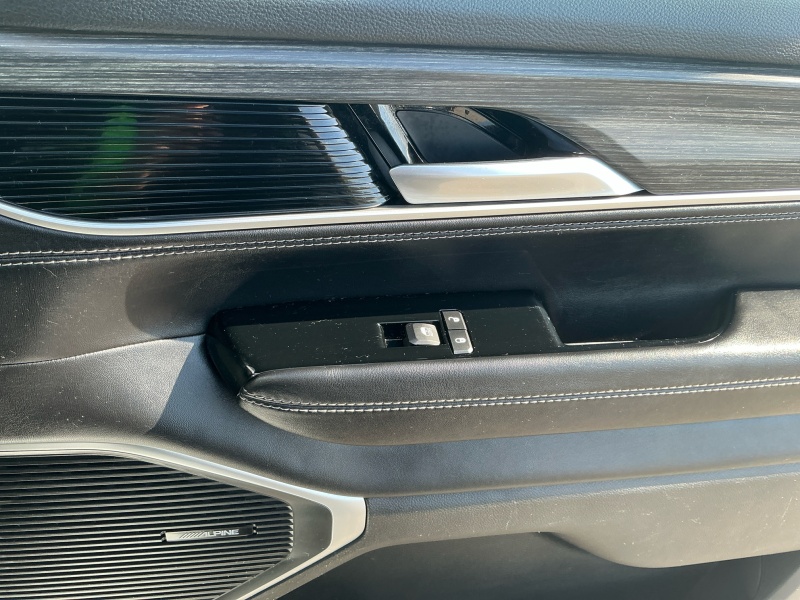 2023 Wagoneer L Wagoneer L