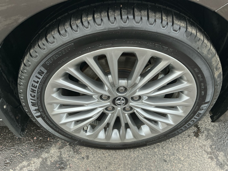 2019 Toyota Avalon