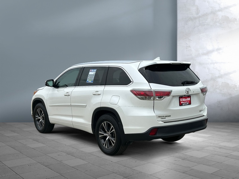 2016 Toyota Highlander